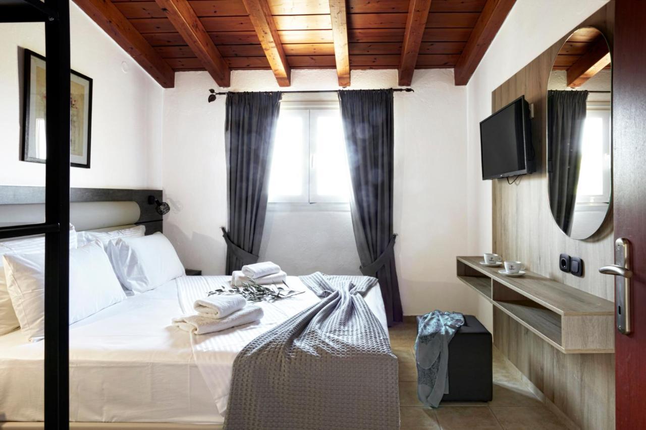Hermes Hotel Vromolimnos Bagian luar foto